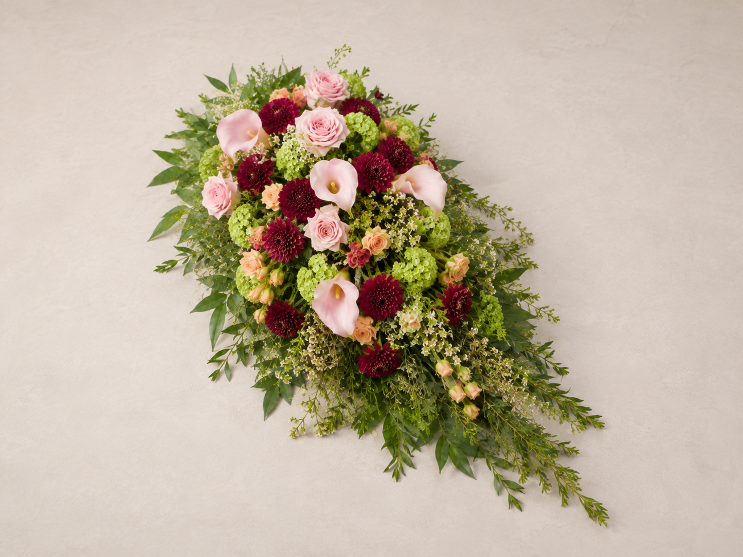 Blush Calla Bårebuket | Elegant Bårebuket Danmark