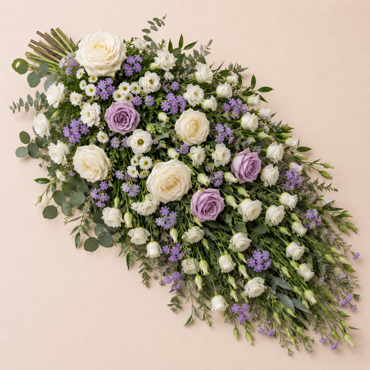 Hvid & Lilla Bårebuket | Elegante Kondolenceblomster Danmark